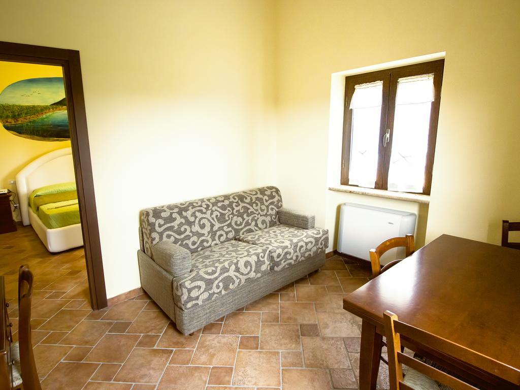Agriturismo Ferrari Капрарола Стая снимка