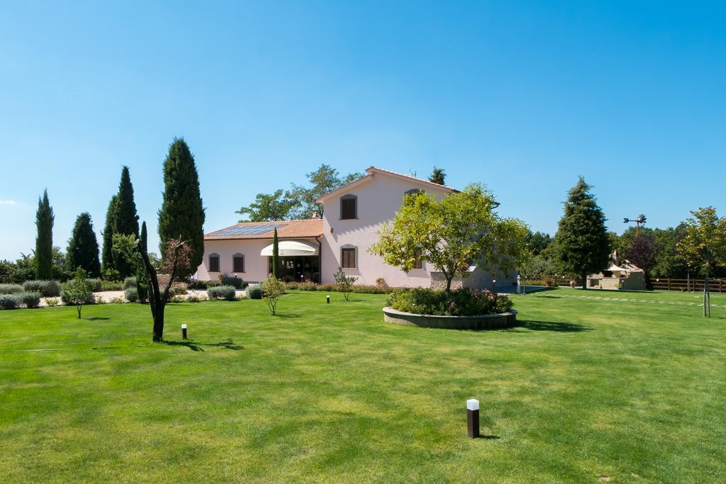 Agriturismo Ferrari Капрарола Екстериор снимка